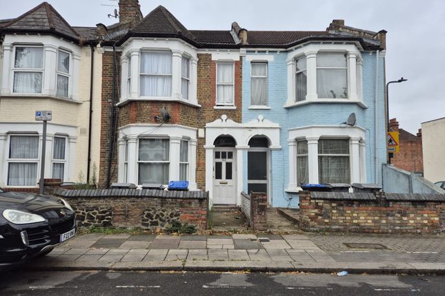 2 bed flat