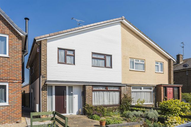 3 bedroom semi-detached house for sale