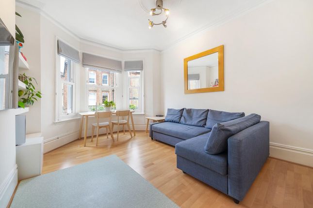 Kendoa Road, SW4 2 bed flat for sale