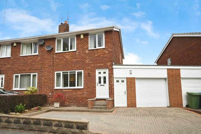 3 bedroom semi-detached house for sale