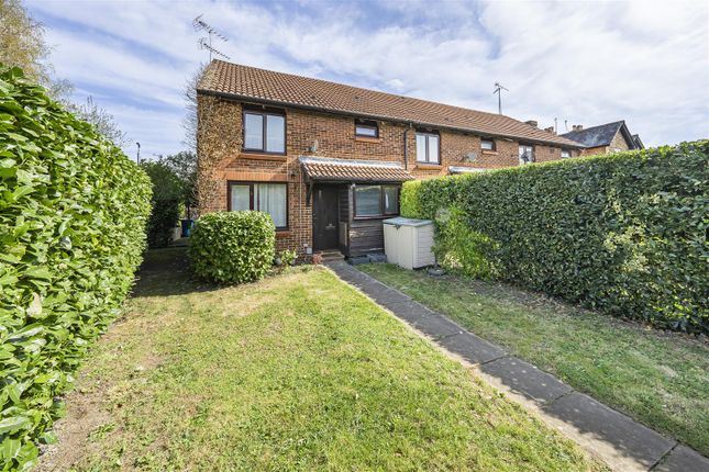 Cobb Close, Datchet 1 bed end of terrace house for sale