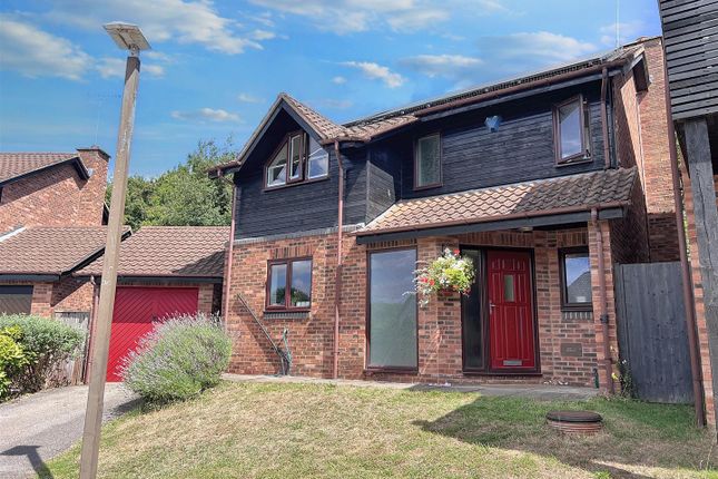 Wedgwood Avenue, Blakelands MK14 3 bed detached house for sale