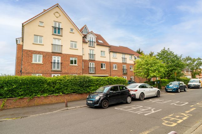 2 bed flat