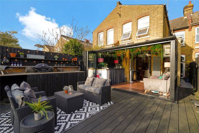 Gillingham Road, Cricklewood, NW2 3 bed terraced house for sale
