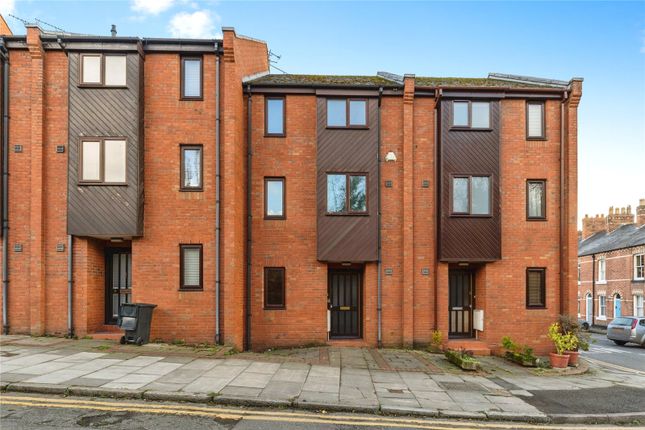 4 bedroom town house for sale