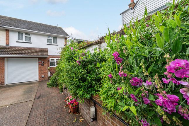Glassmill Lane, Shortlands, Bromley, BR2 4 bed semi