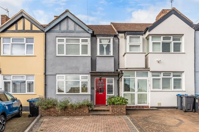 Garth Close, Lower Morden, SM4 3 bed terraced house for sale