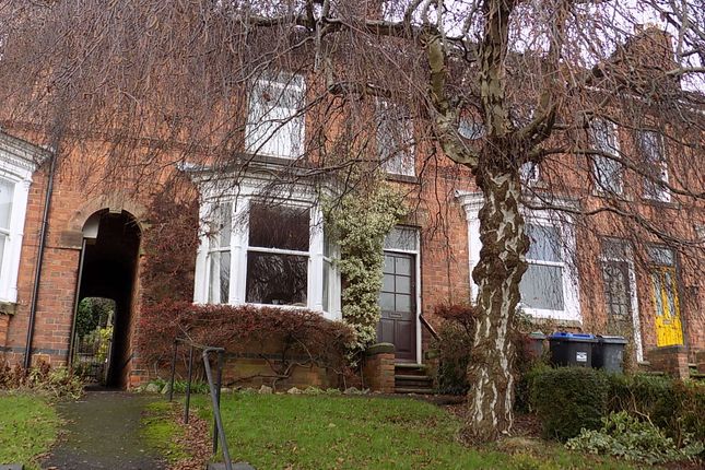 3 bedroom town house for sale