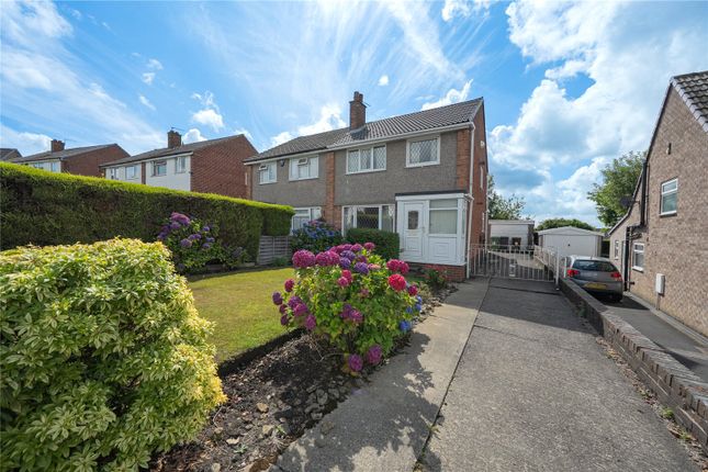 Hall Park Garth, Horsforth, Leeds... 3 bed semi