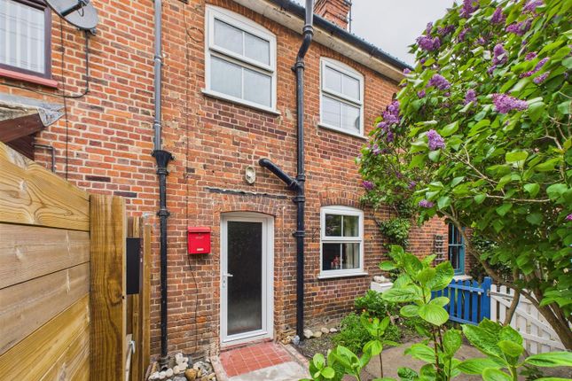 2 bedroom cottage for sale