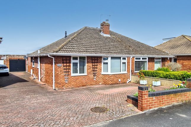 Folly Drive, Highworth, Swindon, SN6 2 bed semi