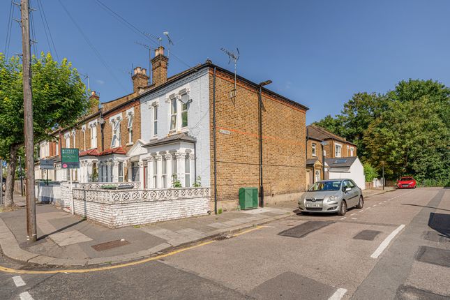 2 bedroom maisonette for sale