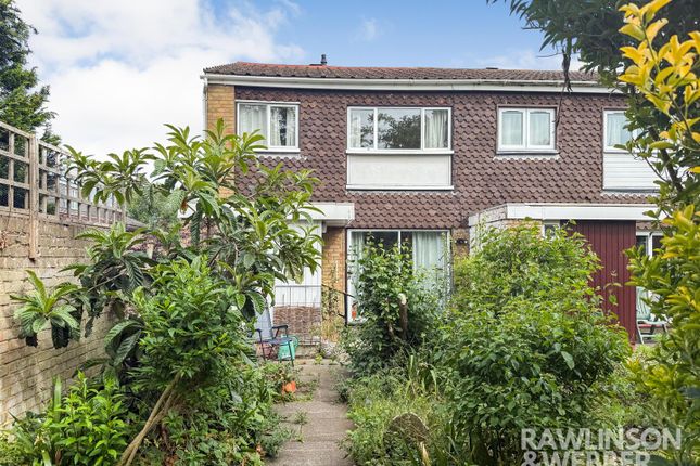 Buckingham Gardens, West Molesey KT8 3 bed terraced house for sale