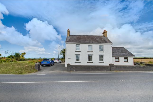 Blaenporth, Cardigan 6 bed detached house for sale