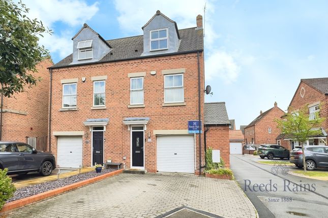 Whitley Farm Close, Goole DN14 4 bed semi
