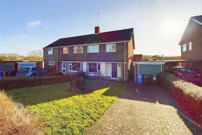 3 bedroom semi-detached house for sale
