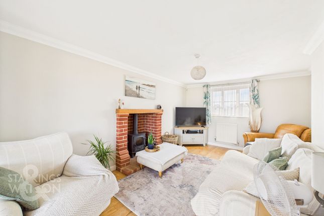 Broad Road, Cotton, Stowmarket 3 bed detached house for sale