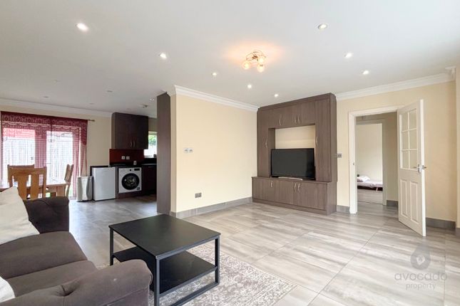 4 bedroom detached bungalow for sale