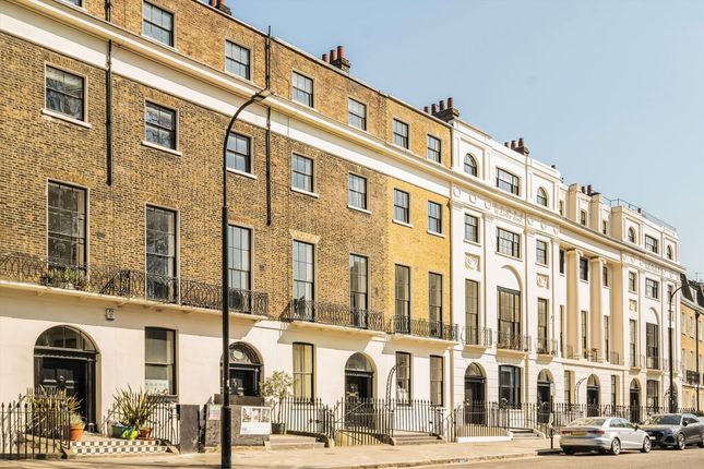 Mecklenburgh Square, London WC1N 5 bed terraced house for sale