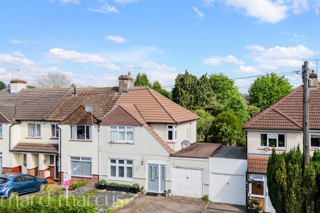 3 bedroom link detached house for sale