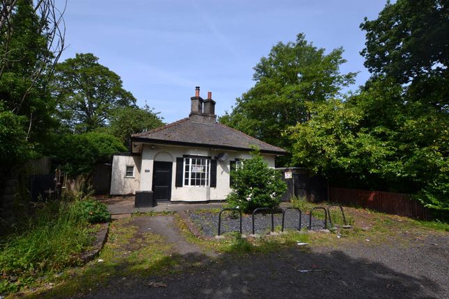 1 bedroom detached bungalow for sale