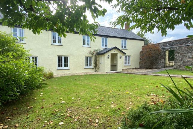 Eastcott, Bude, Cornwall, EX23 5 bed semi