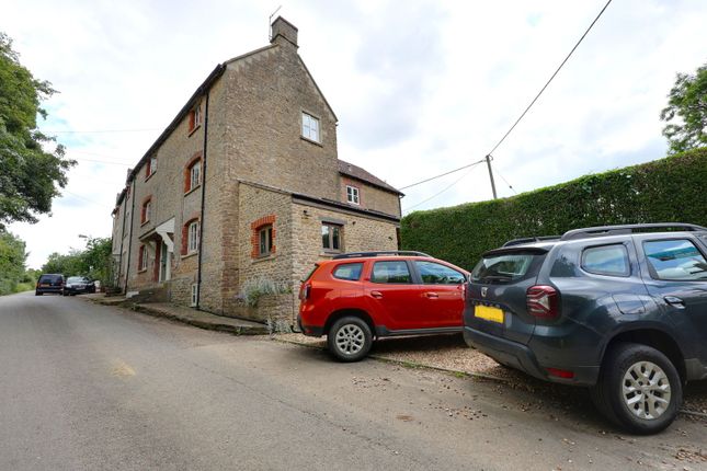 Bath BA2 4 bed cottage for sale