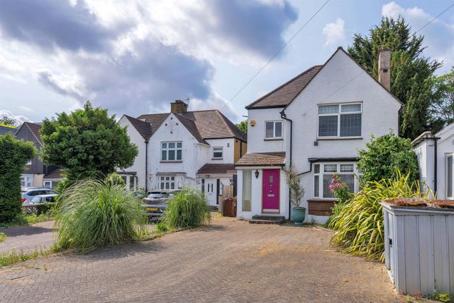 3 bed detached house
