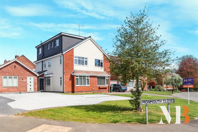 5 bedroom semi-detached house for sale