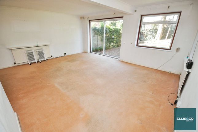 Lyonsdown Road, New Barnet, Barnet, EN5 4 bed detached house for sale