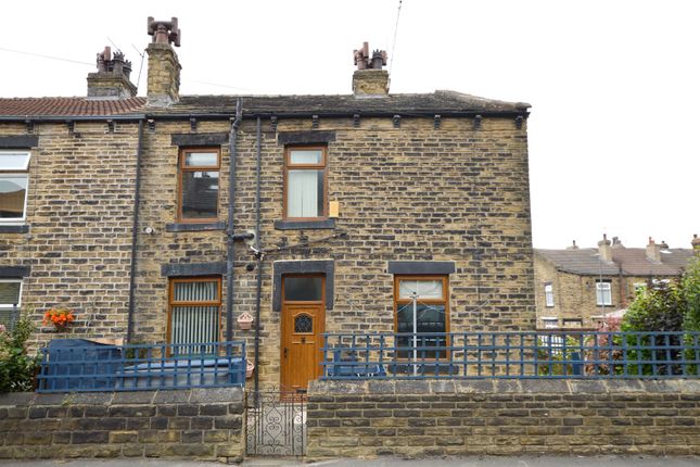 Somerset Road, Pudsey, West Yorkshire 2 bed terraced house for sale