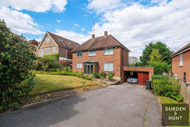 St. Johns Road, Loughton, IG10 3 bed detached house for sale