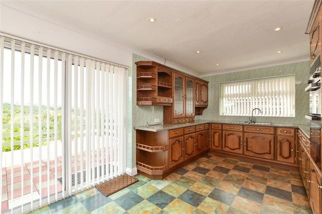Wheatfield Way, Brighton, East Sussex 2 bed semi