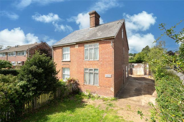 Green Lane, East Sussex TN6 2 bed semi
