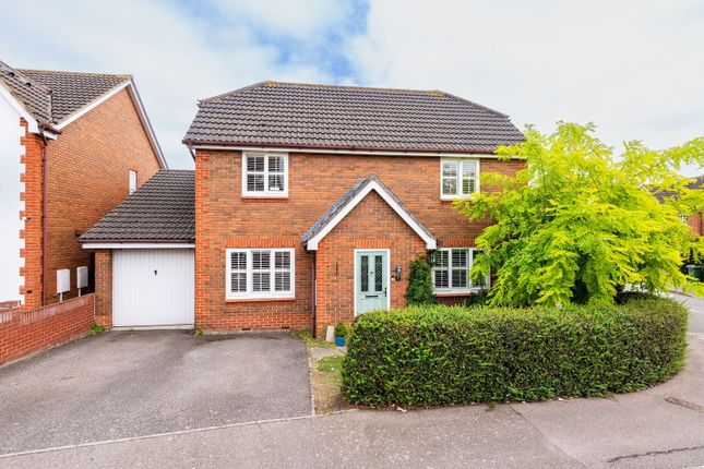 Penny Cress Road, Sheerness ME12 4 bed detached house for sale