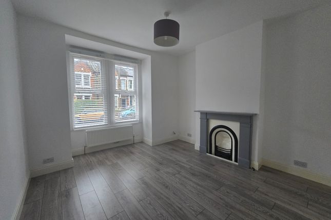 2 bed flat
