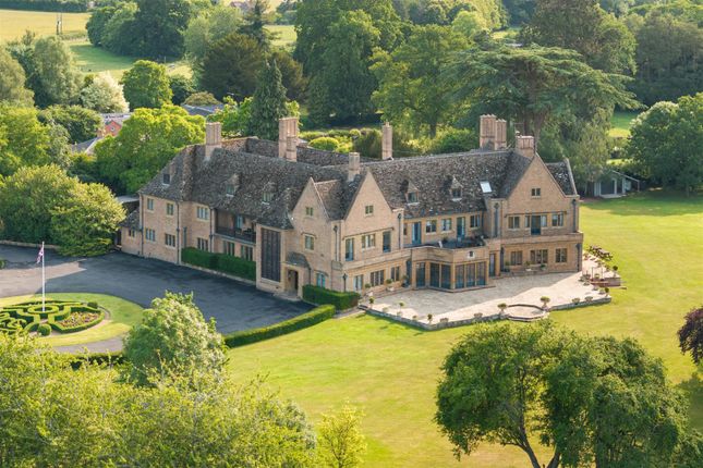Edstone Hall, Edstone, Wootton Wawen 18 bed country house for sale