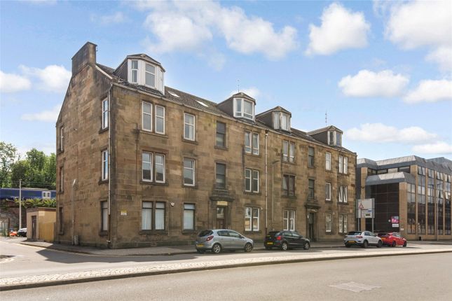 3 bedroom flat for sale