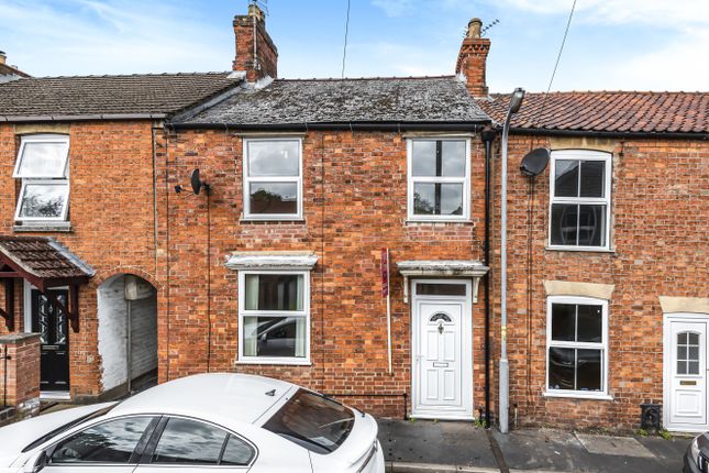 Thomas Street, Sleaford... 2 bed terraced house for sale