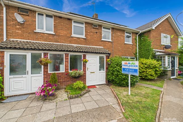 Court Farm Road, Llantarnam, Cwmbran 3 bed terraced house for sale