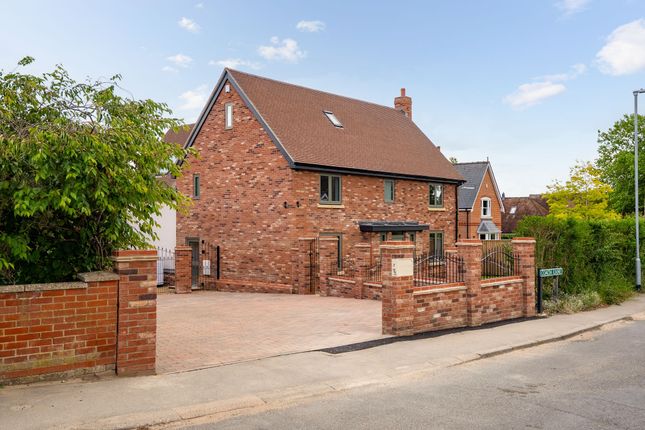 High Street, Newmarket CB8 5 bed detached house for sale