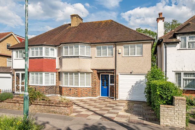 4 bedroom semi-detached house for sale