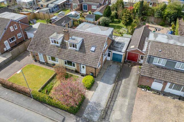 Haroldsway, Stamford Bridge, York 5 bed semi