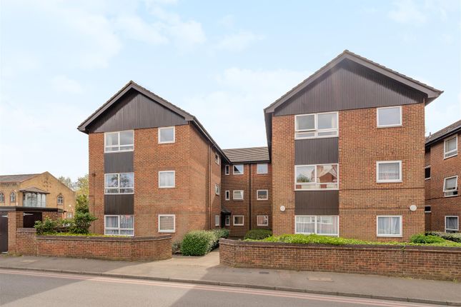 Nightingale Way, Swanley, Kent, BR8 1 bed flat for sale