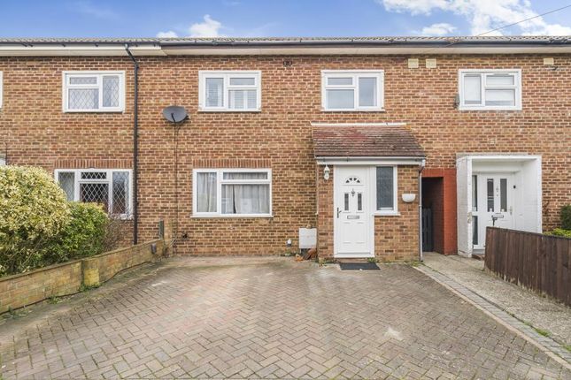 Theale,  Berkshire,  RG7 3 bed terraced house for sale