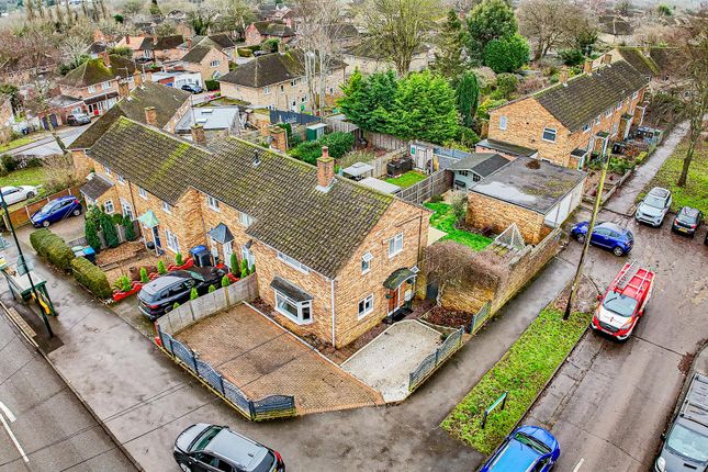 Long Chaulden, Hemel Hempstead, HP1 3 bed end of terrace house for sale