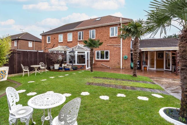 4 bedroom semi-detached house for sale