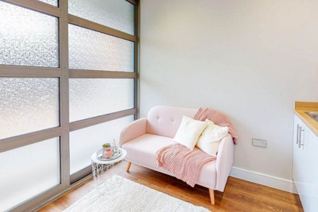 Studio apartment for sale