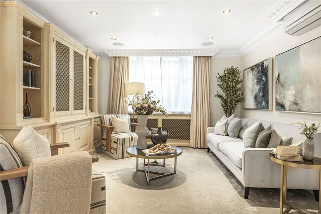 Bryanston Mews West, London, W1H 3 bed apartment for sale
