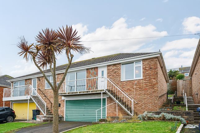 Admirals Walk, Teignmouth, TQ14 9NG 2 bed semi